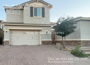 3345 E Indigo St in Gilbert, AZ - Building Photo - Building Photo