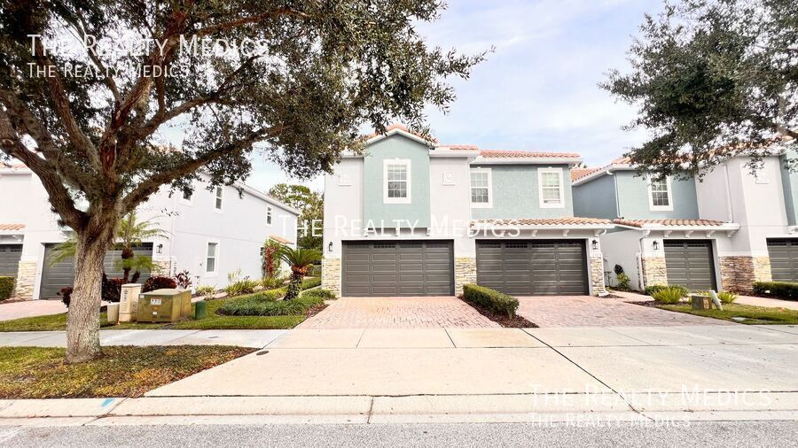 1900 Garden Sage Dr in Oviedo, FL - Building Photo