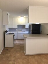 106 Sussex Ave in Troy, AL - Building Photo - Building Photo