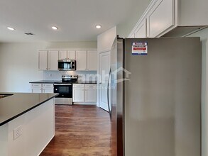 312 Willow Ln in Dallas, GA - Building Photo - Building Photo