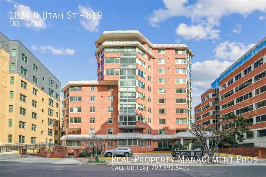 1024 N Utah St in Arlington, VA - Building Photo