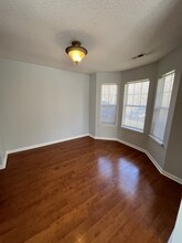 3011 Summercroft Ln in Charlotte, NC - Building Photo - Building Photo