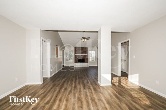 9626 Piper Lake Dr in Indianapolis, IN - Building Photo - Building Photo