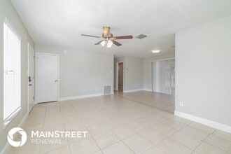 1829 Columbine Dr in Orlando, FL - Foto de edificio - Building Photo