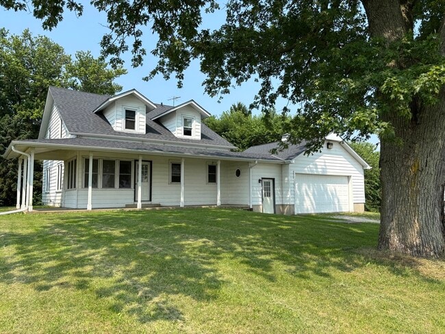 property at 1641 N 4650th Rd