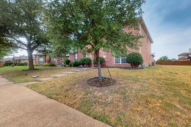 1236 Blue Brook Dr in Rockwall, TX - Building Photo - Building Photo