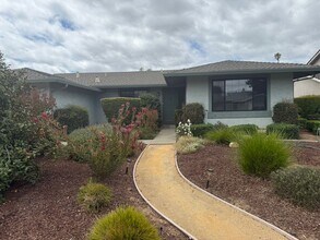 515 La Baree Dr in Morgan Hill, CA - Building Photo - Building Photo