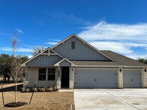 120 Tom Kite Dr in Burnet, TX - Building Photo - Building Photo