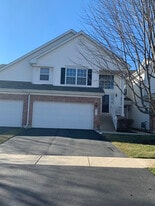 876 Stuarts Dr in St. Charles, IL - Building Photo