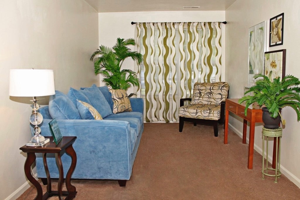 Pipers Landing Apartments in Virginia Beach, VA