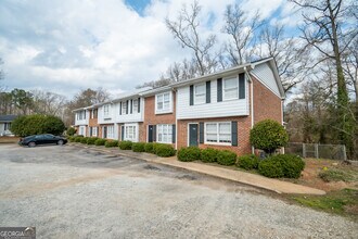 1190 Mars Hill Rd in Watkinsville, GA - Building Photo - Building Photo