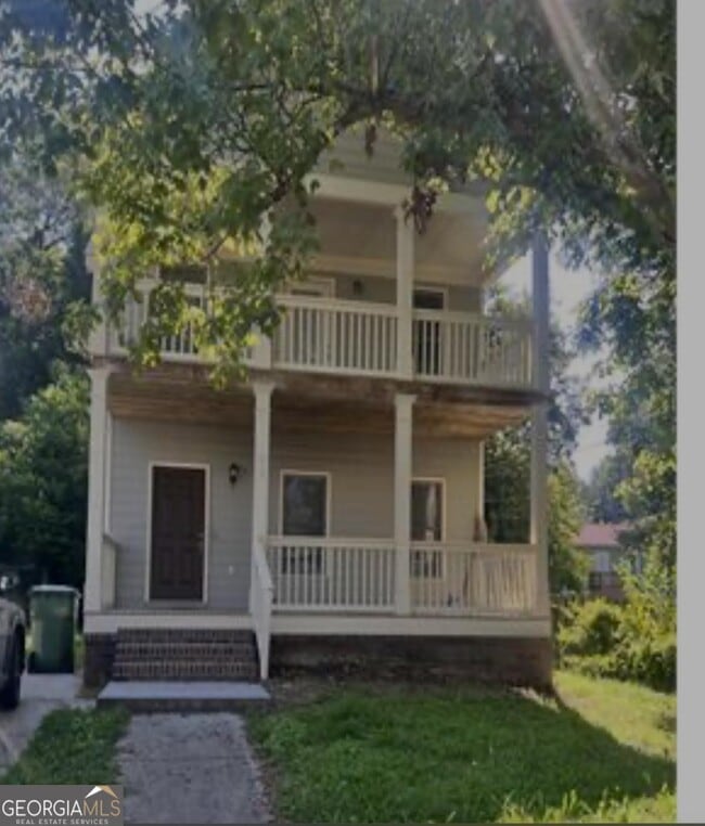 property at 15 Ollie St NW