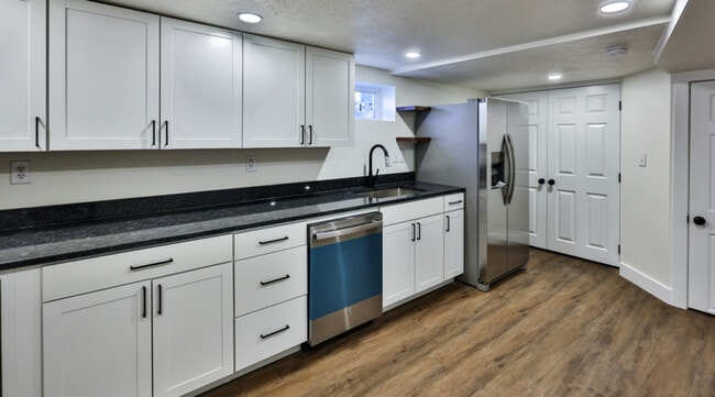 350 W 2575 N in Sunset, UT - Building Photo - Building Photo