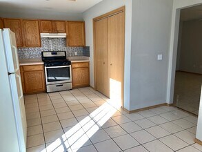 2324 Harry St in Springdale, AR - Building Photo - Building Photo