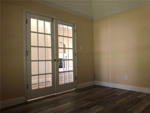 7009 Auckland Dr in Austin, TX - Building Photo - Building Photo