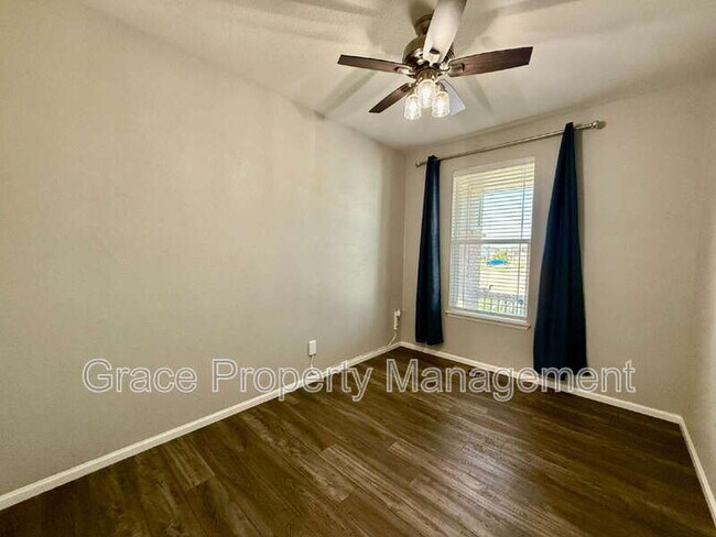 1967 Coopers Hawk Ct in Brighton, CO - Building Photo - Building Photo