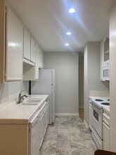 1750 S El Camino Real, Unit 206 in Encinitas, CA - Building Photo - Building Photo