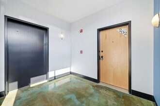 211 Cream St in Charlottesville, VA - Building Photo - Building Photo