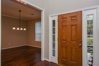 27 W Rumple Creek Pl in Spring, TX - Building Photo - Building Photo
