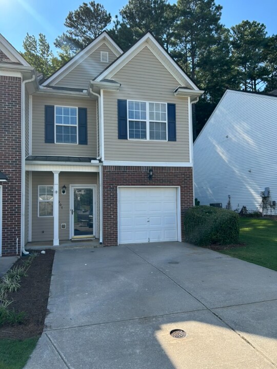 2907 Greyhawk Ln in Cumming, GA - Foto de edificio