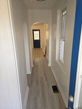 86 Highland Ave in Mckees Rocks, PA - Building Photo - Building Photo