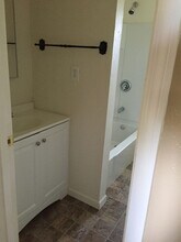 1307 Pleasant St in Springfield, OR - Building Photo - Building Photo