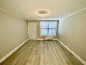 4055 E Michigan St in Orlando, FL - Building Photo - Building Photo