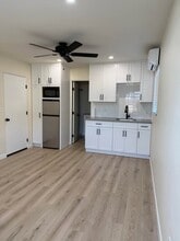 1956 W 9th St in Upland, CA - Building Photo - Building Photo