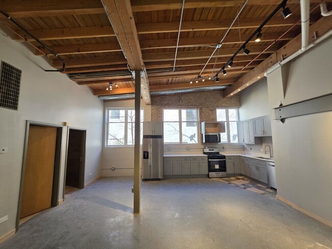 1611 Simpson St in Evanston, IL - Building Photo - Building Photo