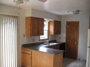 2812 Burns Ave in Erie, PA - Building Photo - Building Photo
