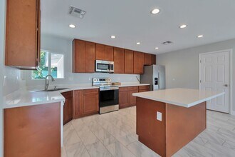 1304 E Carter Dr in Tempe, AZ - Building Photo - Building Photo