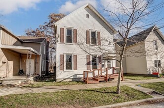 1226 Boone St in Fort Wayne, IN - Foto de edificio - Building Photo