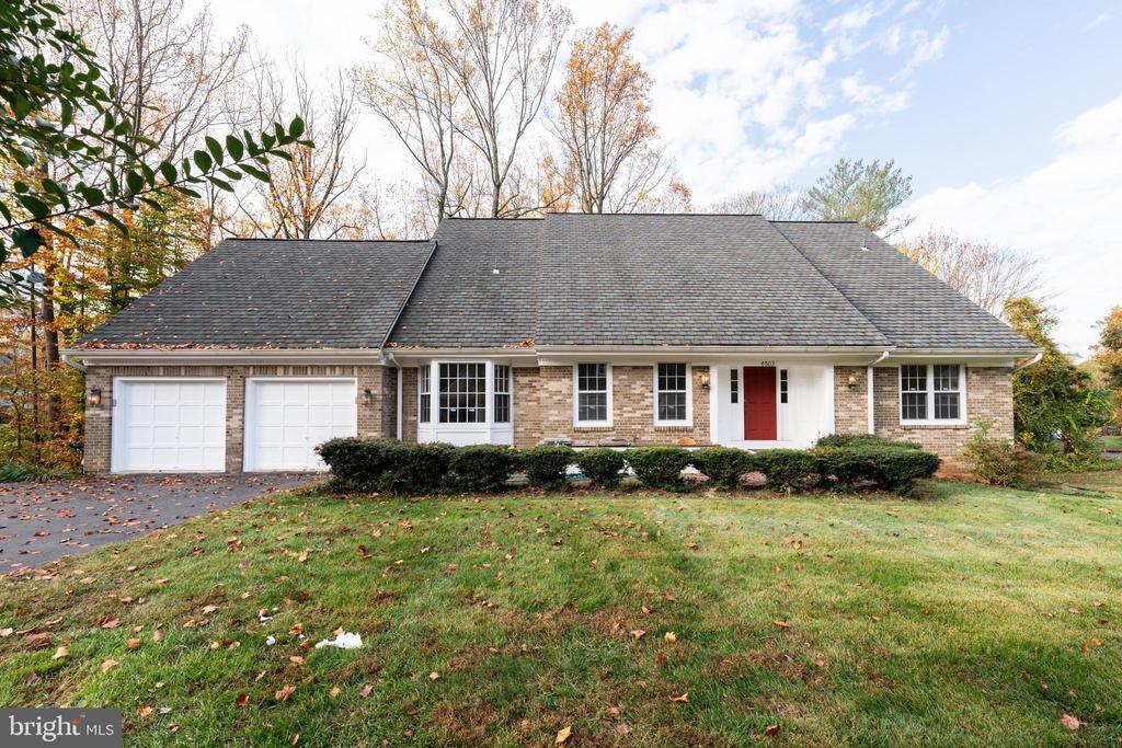 6503 Deidre Terrace in McLean, VA - Building Photo