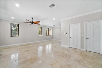 625 Via Villagio in Hypoluxo, FL - Building Photo - Building Photo