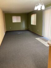 333 NW Parr Dr in Pullman, WA - Building Photo - Building Photo