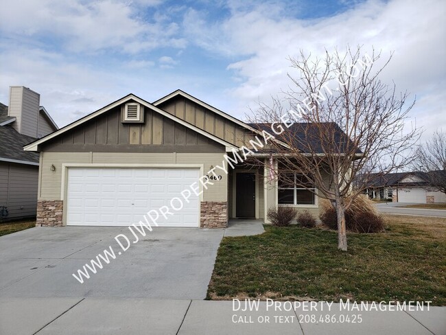 property at 8460 W Salt Creek Ct