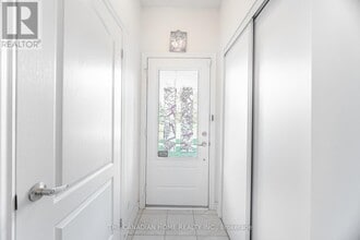 636 Evans Ave. in Toronto, ON - Building Photo - Building Photo
