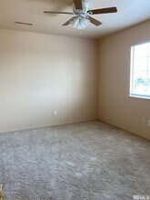 2505 Rio Rico Ct in Reno, NV - Foto de edificio - Building Photo