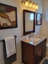 7315 Wilcox Ave in Bell, CA - Foto de edificio - Building Photo