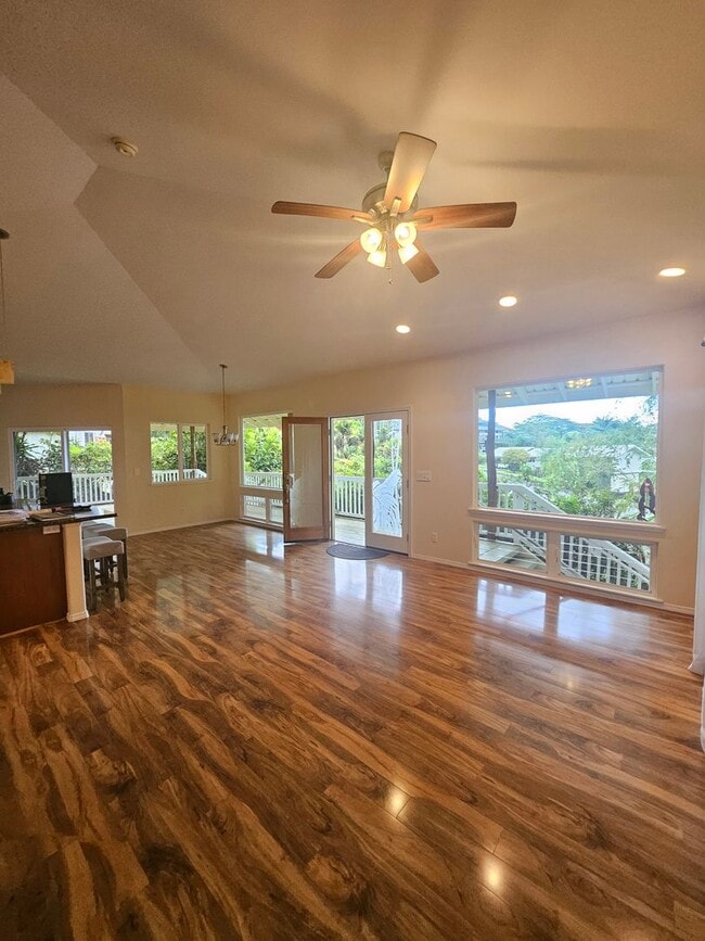 property at 1159 Hokulea Pl