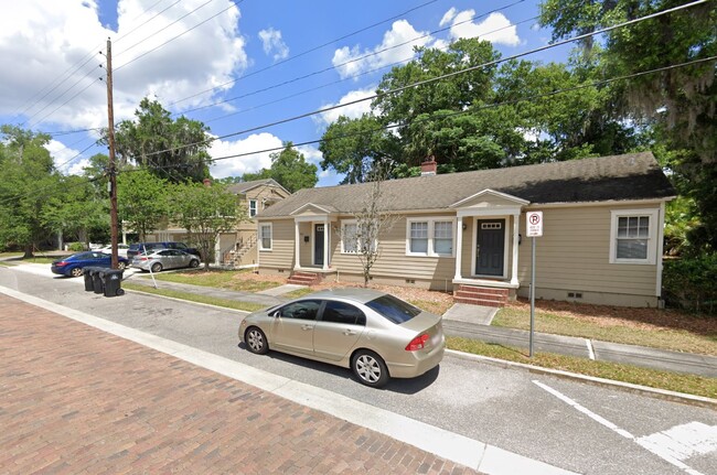 803 N Thornton Ave in Orlando, FL - Building Photo - Primary Photo