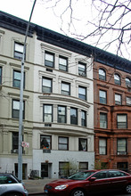 113 W 75th St in New York, NY - Building Photo - Building Photo