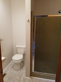 1504 Rogers Cir photo'