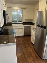 1461 Rainier Court, Unit 4 in Fircrest, WA - Building Photo