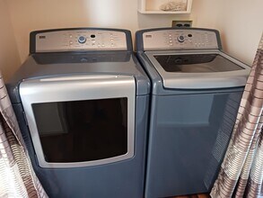 217 Resolution Dr in Yorktown, VA - Building Photo - Building Photo