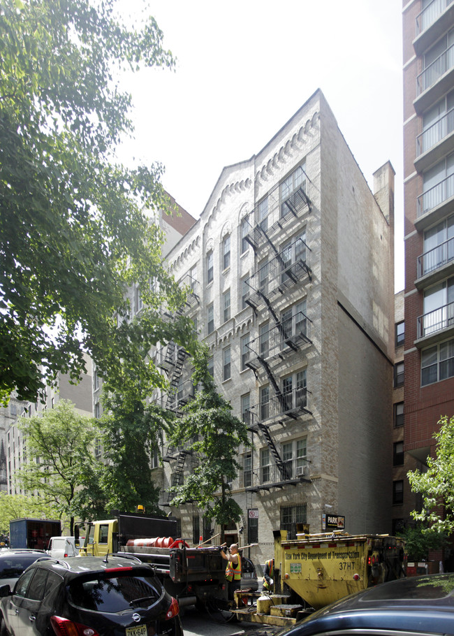 512-514 W 112th St in New York, NY - Foto de edificio - Building Photo