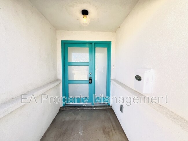 1208 Alcazar St NE in Albuquerque, NM - Building Photo - Building Photo