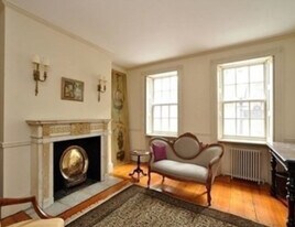 21 Chestnut St, Unit 3 in Boston, MA - Building Photo