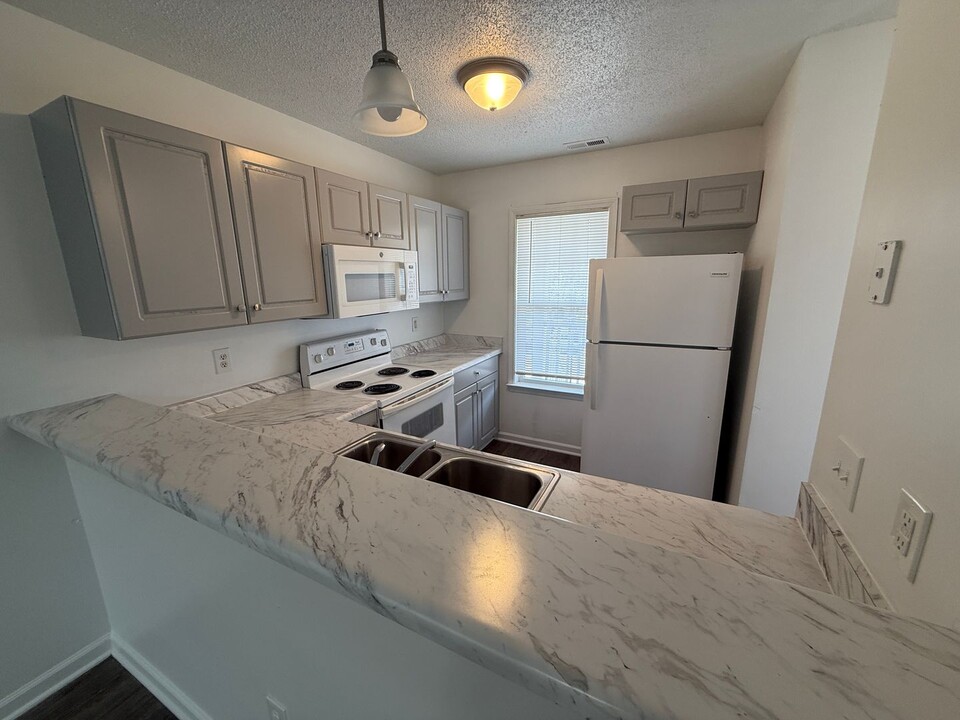 4623 McClelland Dr in Wilmington, NC - Building Photo
