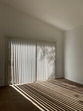 1903 Woodlake Dr in Santa Rosa, CA - Building Photo - Building Photo